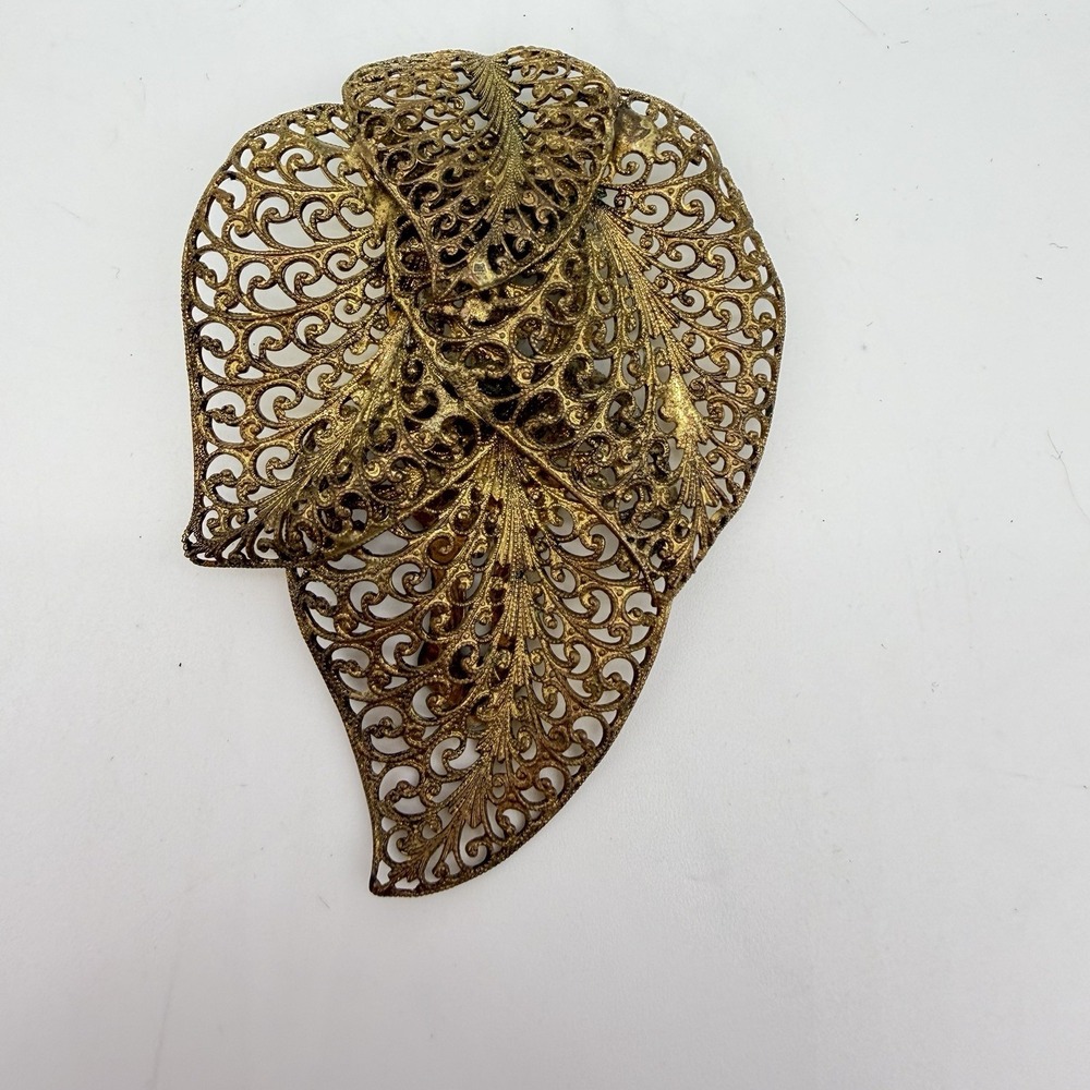 Vtg Art Deco Fur Clip Large Gold Tone Filigree Triple Leaf Statement